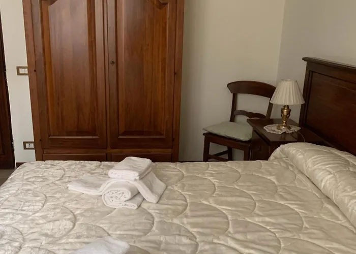 Acomodação com café da manhã  Orsini 4*