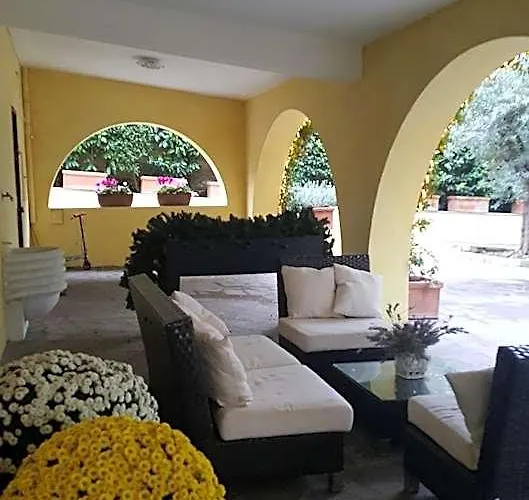 Orsini Acomodação com café da manhã  4*